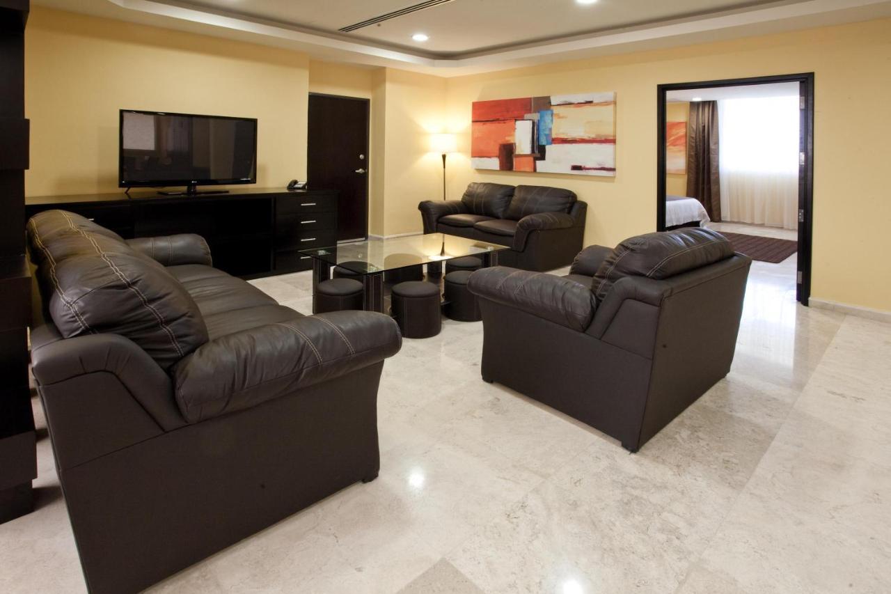 Hipico Inn Hotel Poza Rica Extérieur photo