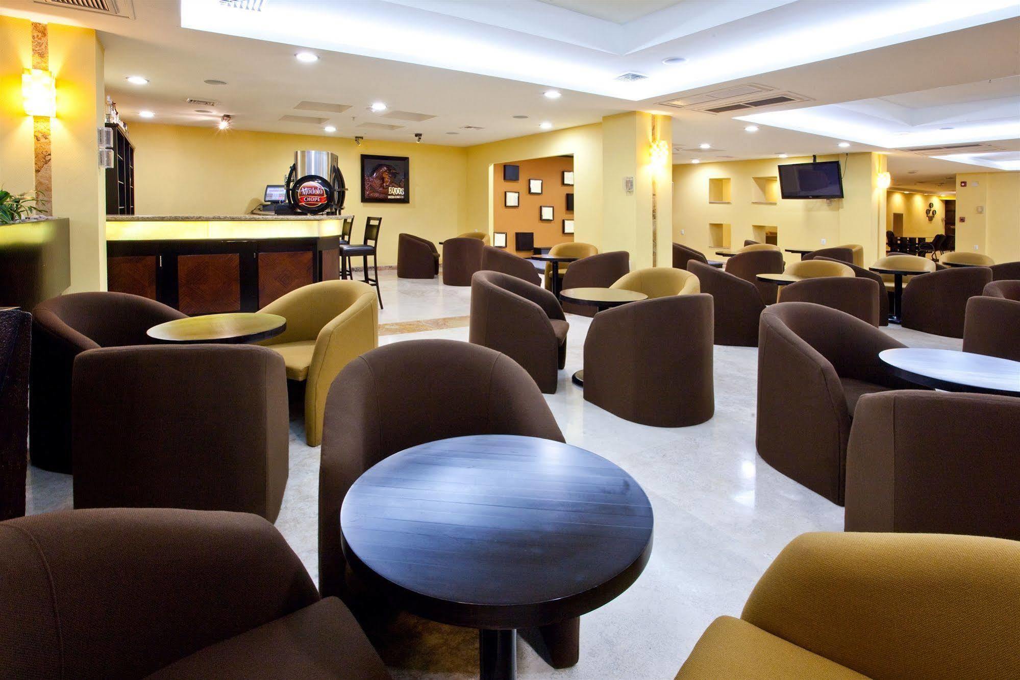 Hipico Inn Hotel Poza Rica Restaurant photo